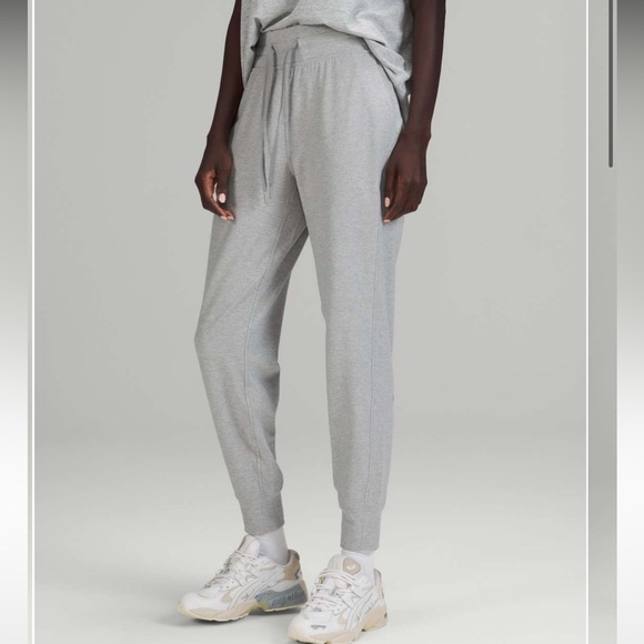 Lululemon Ready to Rulu High-Rise Jogger in Heathered Raceway Grey size 10 - Picture 2 of 11